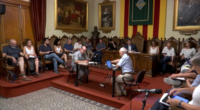 L’Ajuntament de Vilafranca encarregarà un estudi per renovar el saló de plens
