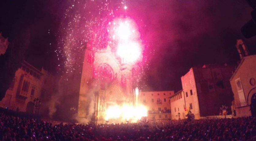 El Ball de Diables de Vilafranca busca voluntaris per al cordó de seguretat del Ball de Foc